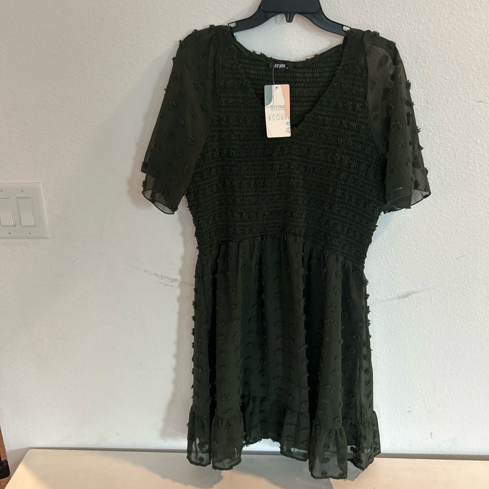 BTFBM Women’s Evergreen Dress NWT

Size XL